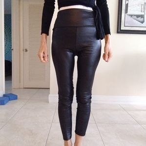 High Rise Shiny black legging size Small